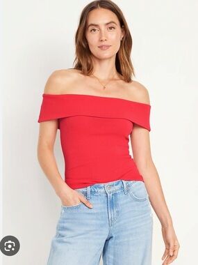 💕3/$25💕 Old Navy Off-Shoulder Ribbed Top